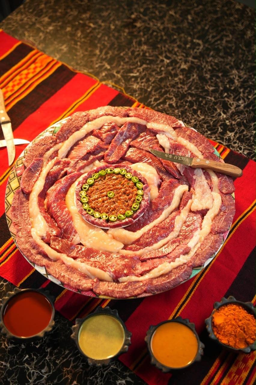Colourful Ethiopian meat dish served in a ring